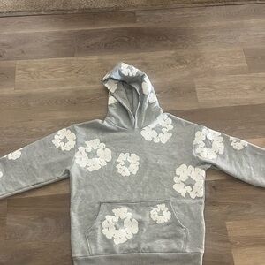 Denim tears size L grey and white